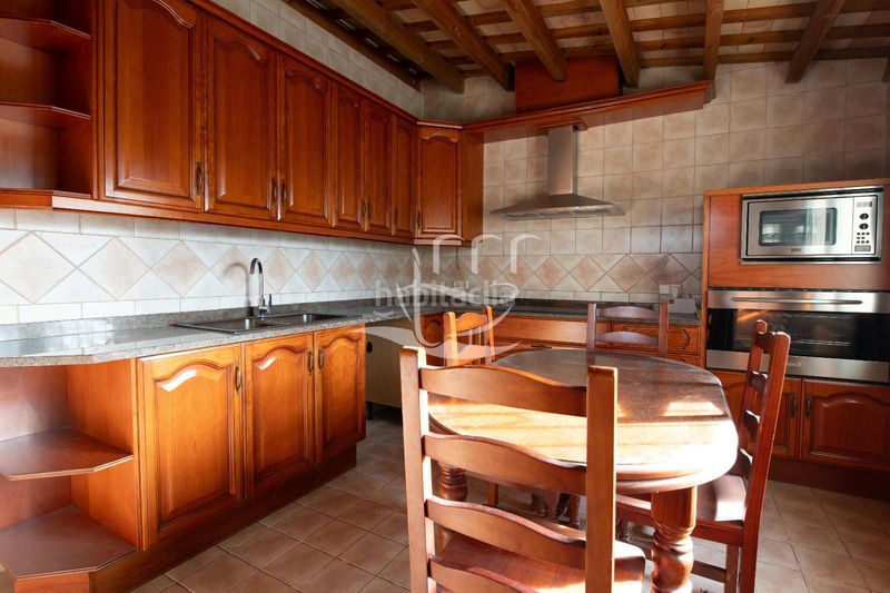 Foto b09bbd0a-3c29-4f88-8c61-2b02f6769f1a. Casa amb aparcament piscina a Mont-ras