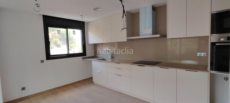 Foto 4dd87f38-94e6-44ae-b6ae-86318871a555. Pis amb calefacció aparcament piscina a platja de Pals Pals