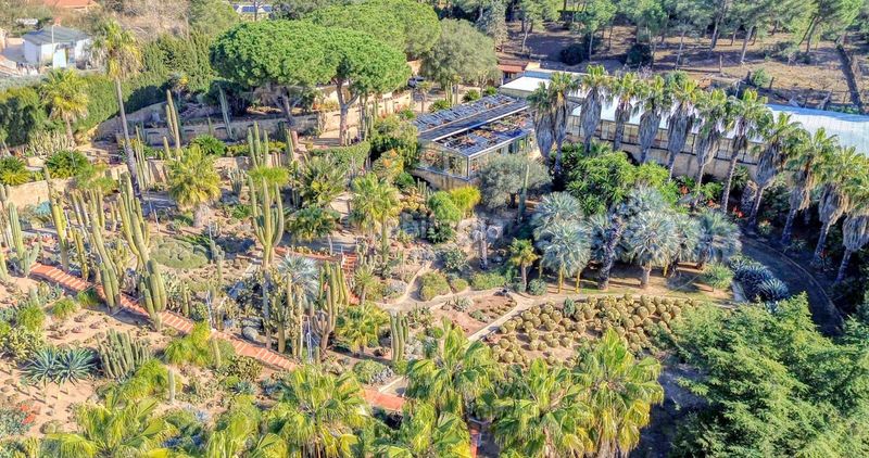 Foto a902341b-ff02-4d14-92ac-c746c8879fe6. Casa amb aparcament a residencial Begur-esclanyà Begur