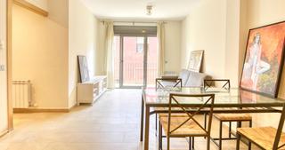 Appartement à Población de Arroyo. Encantador piso en el centro de palafrugell con parking opcional
