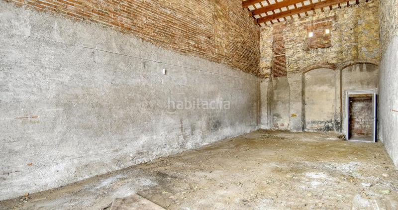 Foto 557f6ffb-a7f6-4923-bba9-953ca9f8a9d6. Casa en pi i margall casa de pueblo con patio para rehabilitar en Palafrugell