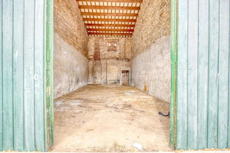 Foto 8f66a411-7f7f-4020-91c6-8fa8cde871d8. Casa en pi i margall casa de pueblo con patio para rehabilitar en Palafrugell