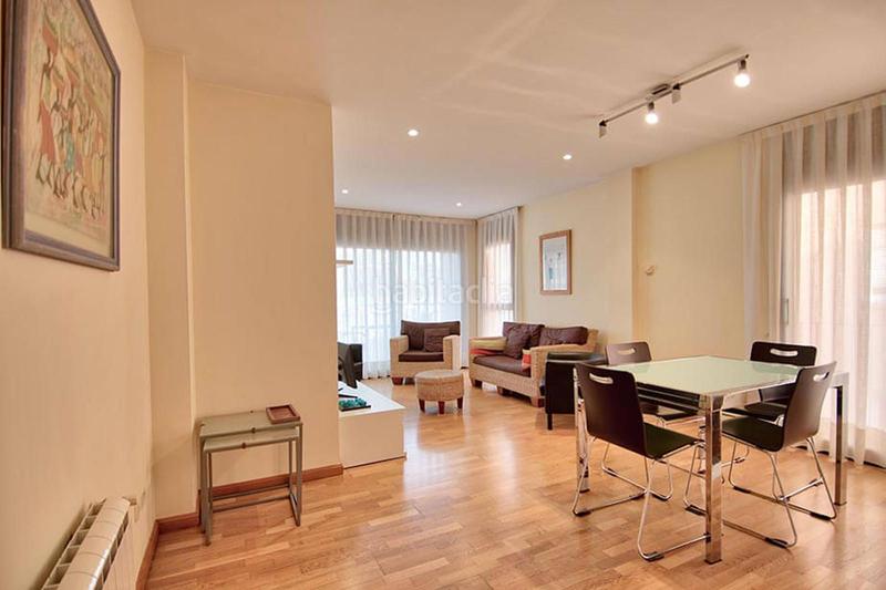 Foto 5efc578c-e3e8-4ffb-b161-edb31de82362. Àtic amb calefacció a Centre Palafrugell