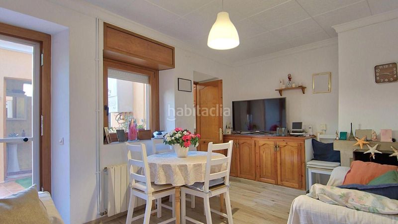 Foto db76000f-0730-4328-938f-c63155b2ac89. Casa adossada amb calefacció aparcament a Centre Palafrugell