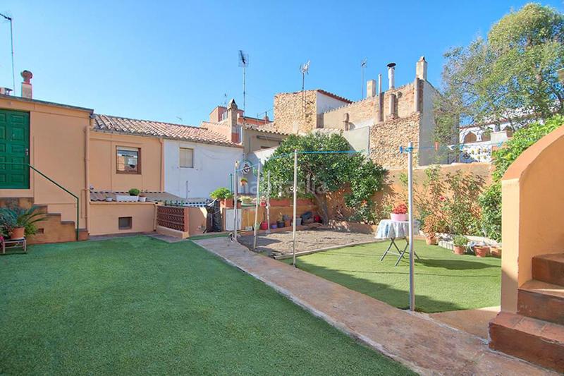 Foto 8e64066d-eb4e-41d4-a78d-52e40836b21d. Reihenhaus mit heizung parking in Centre Palafrugell