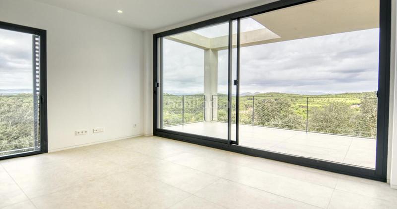 Foto fd9ddd94-9be7-47f4-a5eb-2060b165e065. Semi detached house with parking pool in Begur Begur