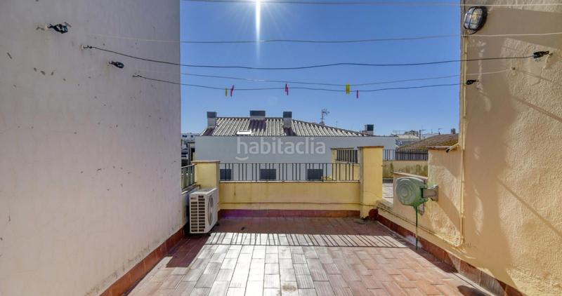 Foto 35944f48-b66c-4d64-8b16-04bfd4e40b2b. House with heating parking in Centre Palamós