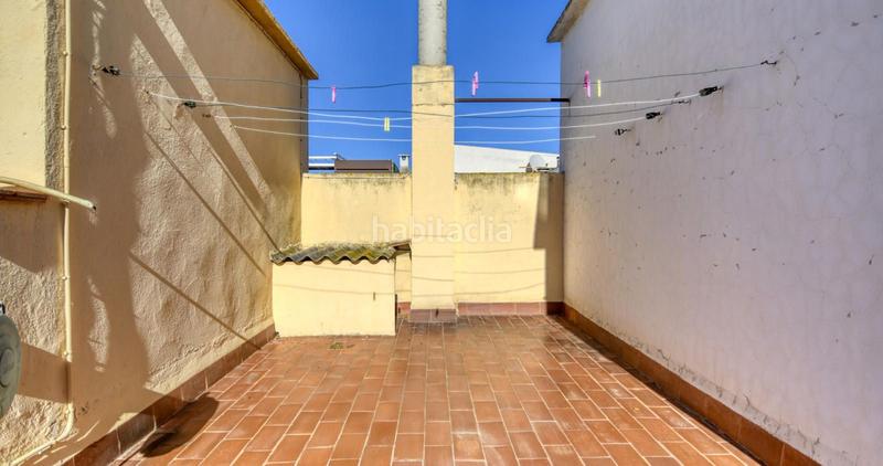 Foto f8d5797e-1122-40fb-980b-bcab09a0386f. House with heating parking in Centre Palamós