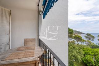 Piso en Baldomer gil i roig 49. Apartamento con vista al mar y parking