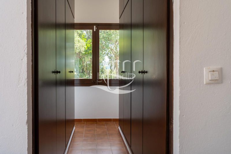 Foto 0e6fb95e-0a58-4af7-92fd-d35378986499. Xalet amb calefacció aparcament a residencial Begur-esclanyà Begur