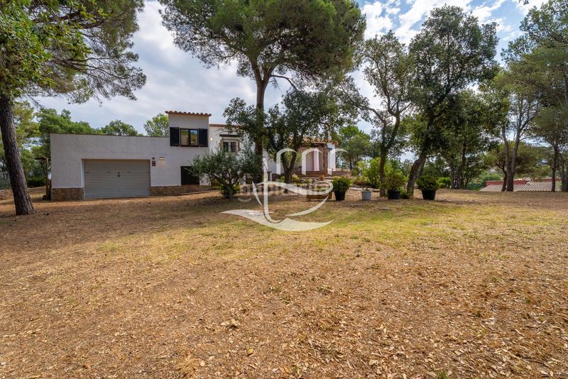 Foto 47373498-3ac9-4b1f-9f40-ba66320c41da. Xalet amb calefacció aparcament a residencial Begur-esclanyà Begur
