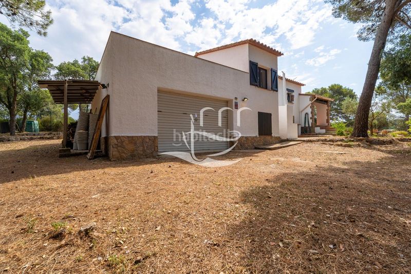 Foto a53b9ca8-068d-42fb-b327-da1e2f333aab. Xalet amb calefacció aparcament a residencial Begur-esclanyà Begur