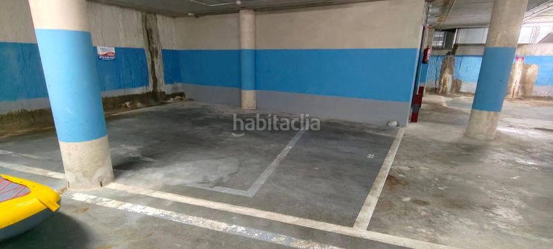 Foto 403562e6-6801-40a0-845d-94188d47c235. Aparcament cotxe a Tamariu