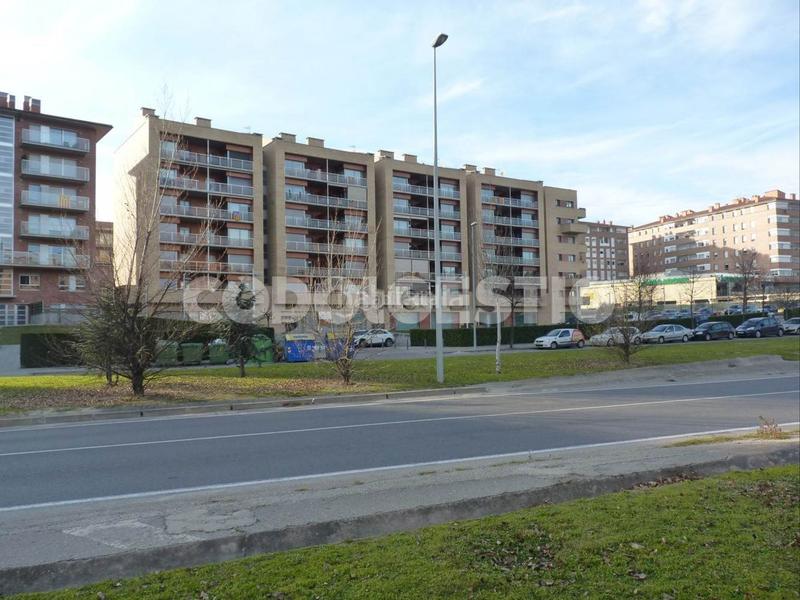 Foto 6b6af4cf-8784-4409-9b86-07f7e4c8e67d. Posto auto in carrer eix onze de setembre 45 in El Sucre-El Nadal Vic