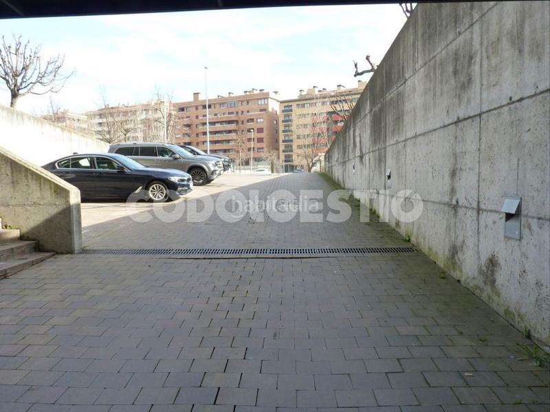 Foto f6ab8e28-6946-4e88-9e99-7f1b9dabdb16. Posto auto in carrer eix onze de setembre 45 in El Sucre-El Nadal Vic