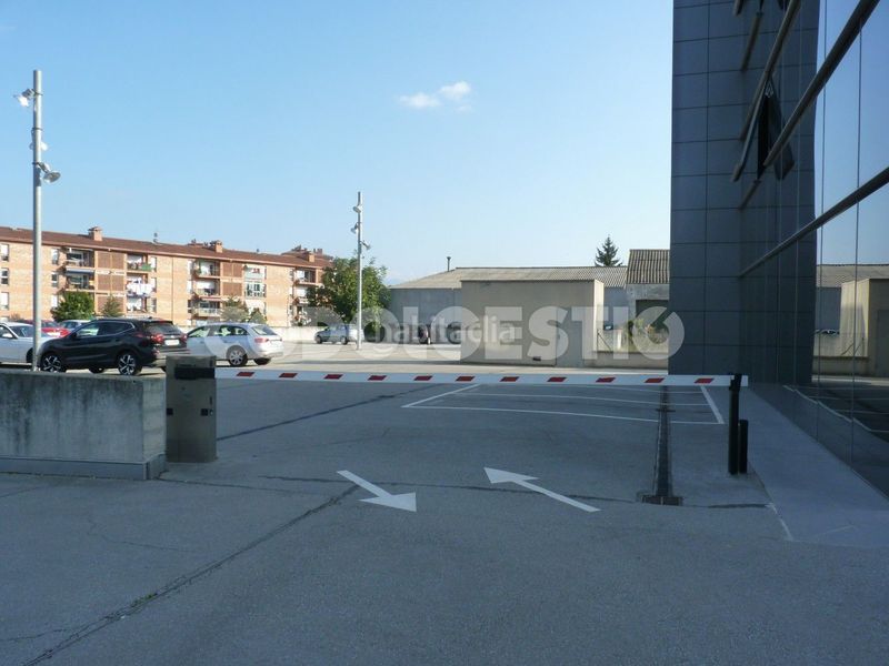 Foto 1317420e-a648-480c-a37f-13fe7557f9b2. Rent car parking in El Sucre-El Nadal Vic