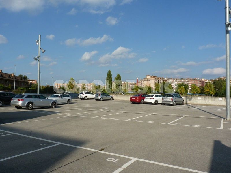 Foto 6f22f455-a43c-43c9-8d14-8d417ae19808. Rent car parking in El Sucre-El Nadal Vic
