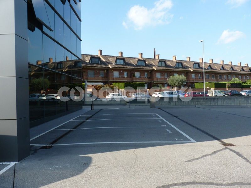 Foto ebf52ff0-b18e-4239-8bbb-f4a9fa589ff6. Rent car parking in El Sucre-El Nadal Vic