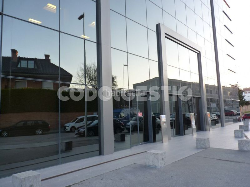 Foto ff387bac-690c-40fa-befa-84969dd59542. Rent car parking in El Sucre-El Nadal Vic