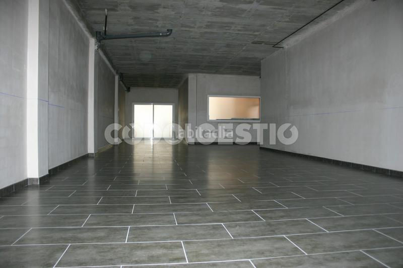 Foto 0f72869a-92ef-436f-adbb-7da6c551ff30. Local comercial local en venda a en Torelló