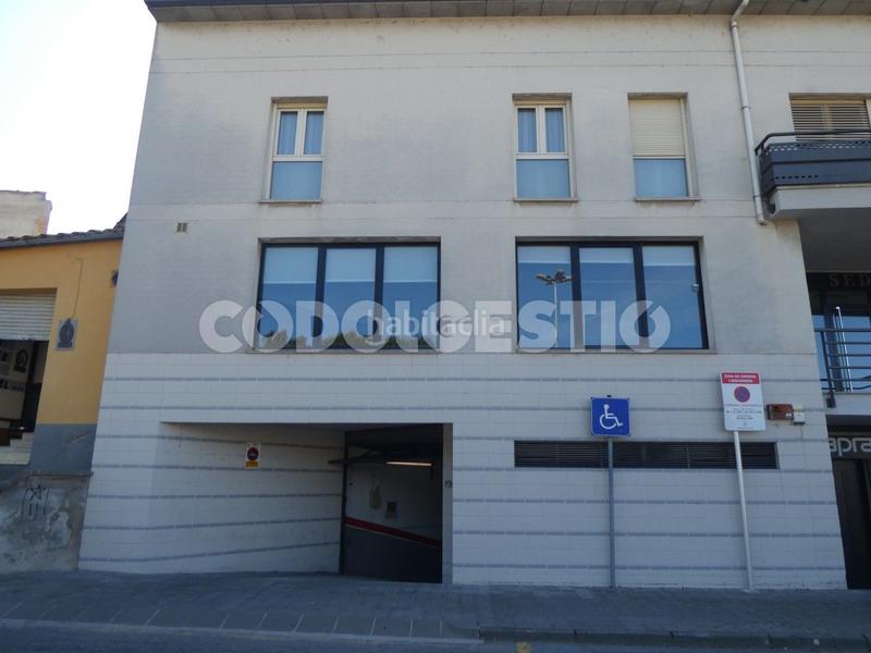 Foto 078a1c7d-24f9-4ea7-9d00-4ea301865535. Car parking in Torelló