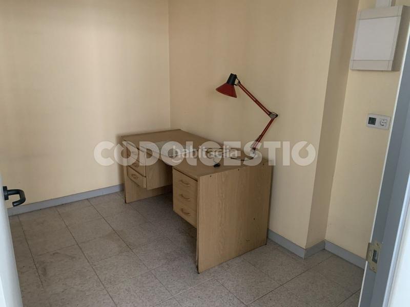 Foto 4dd0b57b-327c-4f30-8fa1-c1d8d8e9842f. Lloguer local comercial a Roda de Ter