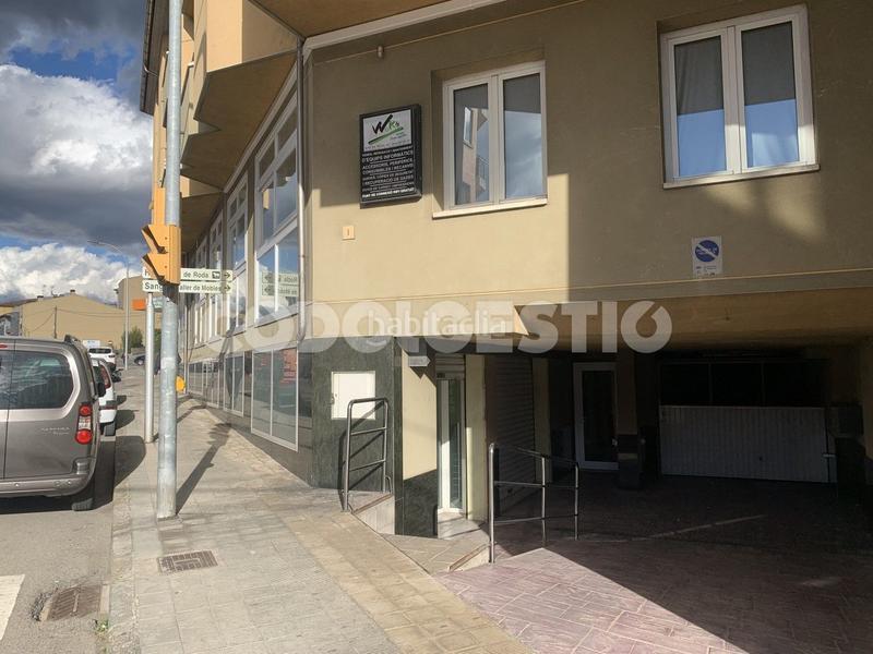 Foto 23fa28f0-5784-4abd-9865-95f7d3855586. Local commercial dans Roda de Ter