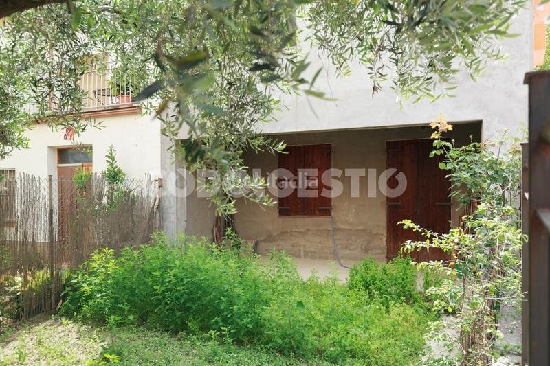 Foto 00d4b2b9-ae73-4244-aec9-832c598e866f. Casa  en construcció en venda a en Manlleu