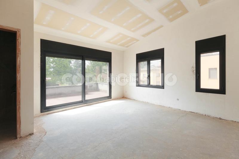 Foto 8b76b791-c2e9-4619-b92a-7f5af87c55ec. Casa  en construcció en venda a en Manlleu