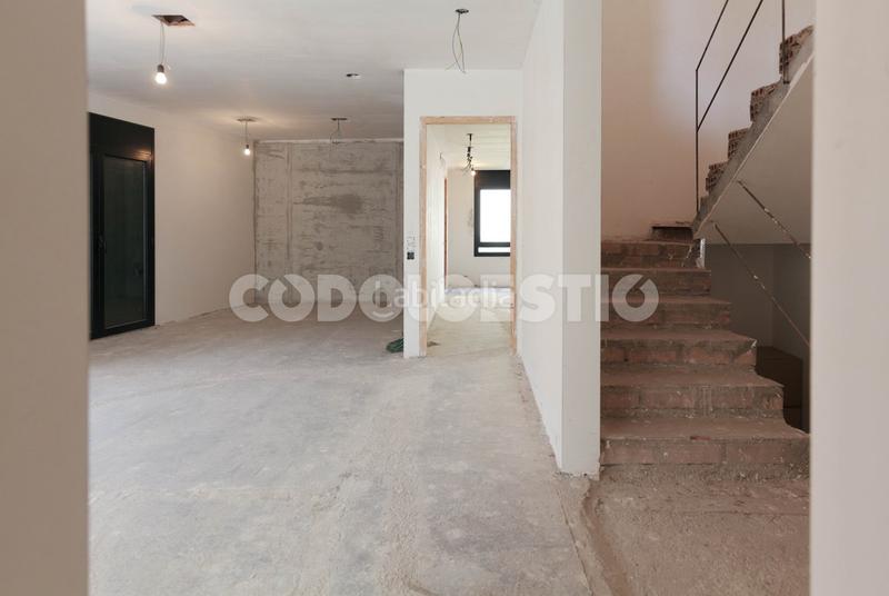 Foto 9cfe0162-c8c6-4314-bf4a-bb970e459258. Casa  en construcció en venda a en Manlleu