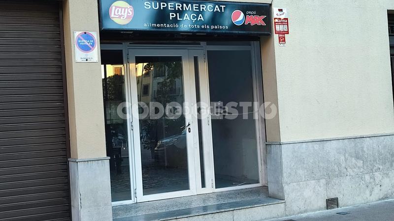 Foto b03ea719-ea56-44b8-a0a0-3bd9151ac7f9. Local comercial a Centre Vic