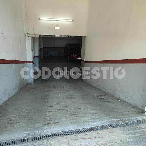 Foto fb18116e-a173-4927-9d9c-76ee47da6325. Car parking in Caputxins-Ambulatori Vic