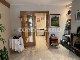 House  Montseny. Casa en venda a manlleu