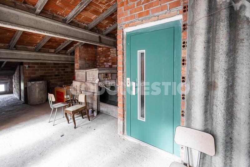 Foto ae2fb829-80fa-4612-8d64-89b0271807ed. Casa in Torelló