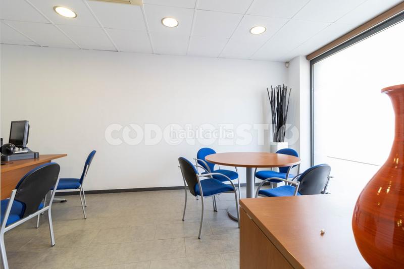 Foto 1e551de0-ce34-4d22-bf42-d22fd877b929. Affitto locale commerciale in Manlleu