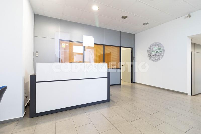 Foto a6002838-5791-4c10-94de-8b7d11a2bce4. Affitto locale commerciale in Manlleu