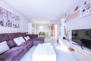 Appartement  Doctor salarich. Pis en venda a vic!