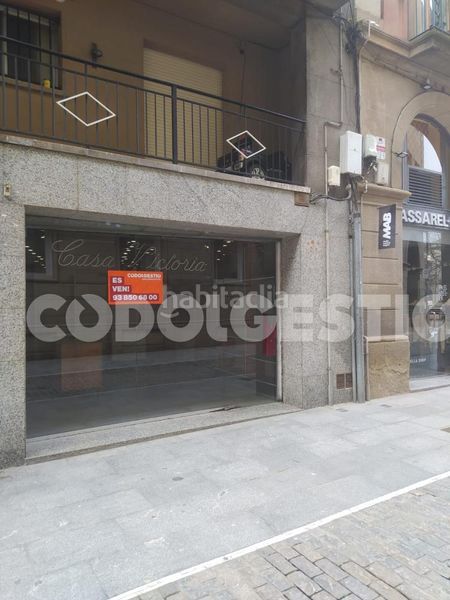 Foto 66191565-1a72-4d2f-9c9a-eda83cb706e4. Local comercial a Manlleu