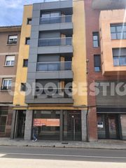Affitto Locale commerciale  De manlleu, 12. Local comercial en lloguer a vic
