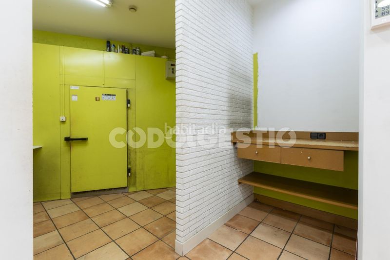 Foto 8f9555ff-7b6f-4787-8700-7d815a6f9d52. Alquiler local comercial  en lloguer a en Manlleu