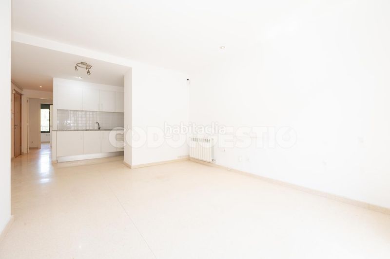Foto aa5c209b-0fbf-4a2e-ab3c-61de28ceb3e2. Pis a Manlleu