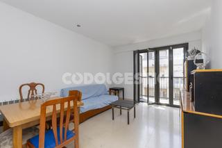 Flat  Alta cortada. Pis en venda a manlleu