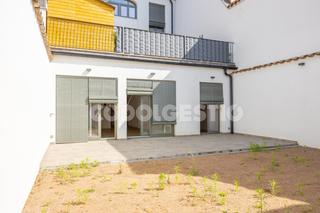 Appartement  Sant feliu. Pis amb sortida i traster en venda a torell
