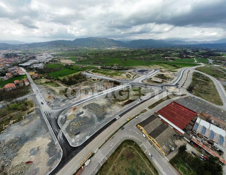 Foto c6205397-7309-4a3e-953b-1aa10936056f. Terreno residencial solar industrial en venda a en Torelló
