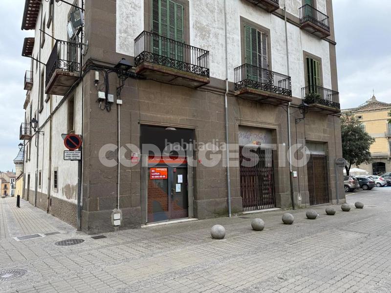 Foto 124e77ca-a68c-4681-9766-bd246c8a7f2b. Rent business premise in Manlleu