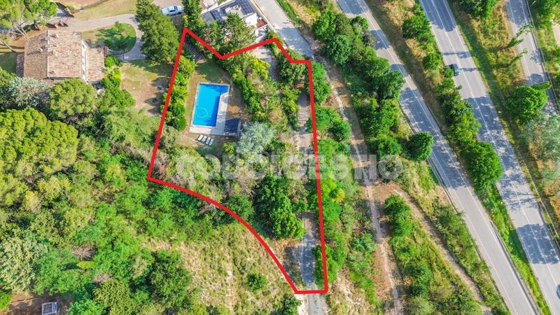 Foto fb0e1f87-1234-4583-8cfa-4697dbd43726. Wohngrundstück in El Sucre-El Nadal Vic