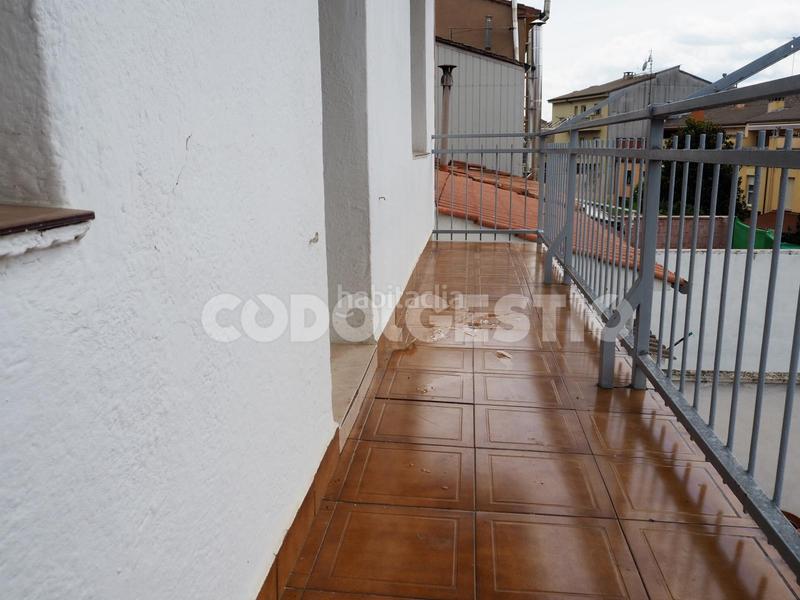 Foto 8cfcb76e-eaf0-45ff-abab-3d7ba7e65279. Piso pis i pàrquing en venda a en Manlleu