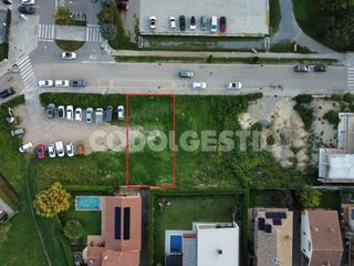 Terreny residencial  Passatge dels esports. Terreny en venda a torell�