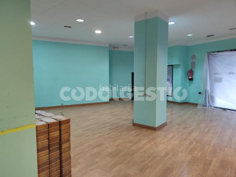 Foto a6cba560-b14a-462e-878d-7da5f86ebaa6. Affitto locale commerciale in Torelló