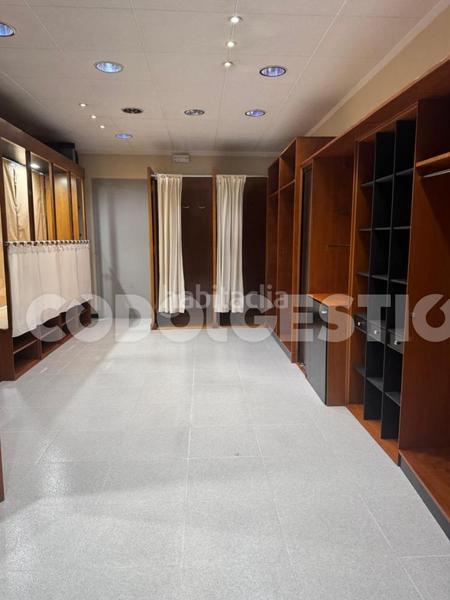 Foto 1259d4d6-fffb-4d18-89ed-39158fa04f9c. Local comercial a Torelló